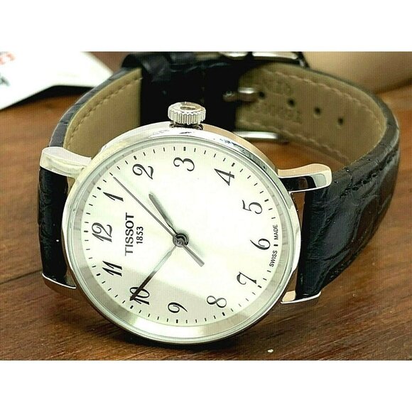 Tissot Women's Watch Swiss Quartz Silver Dial 30mm Black Leather T1092101603200 - Picture 7 of 13